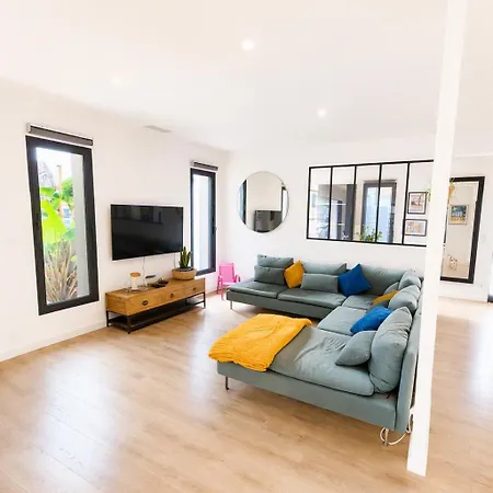Grande Maison Familiale Climatisee Avec Piscine Chauffee - 12 Personnes Villa